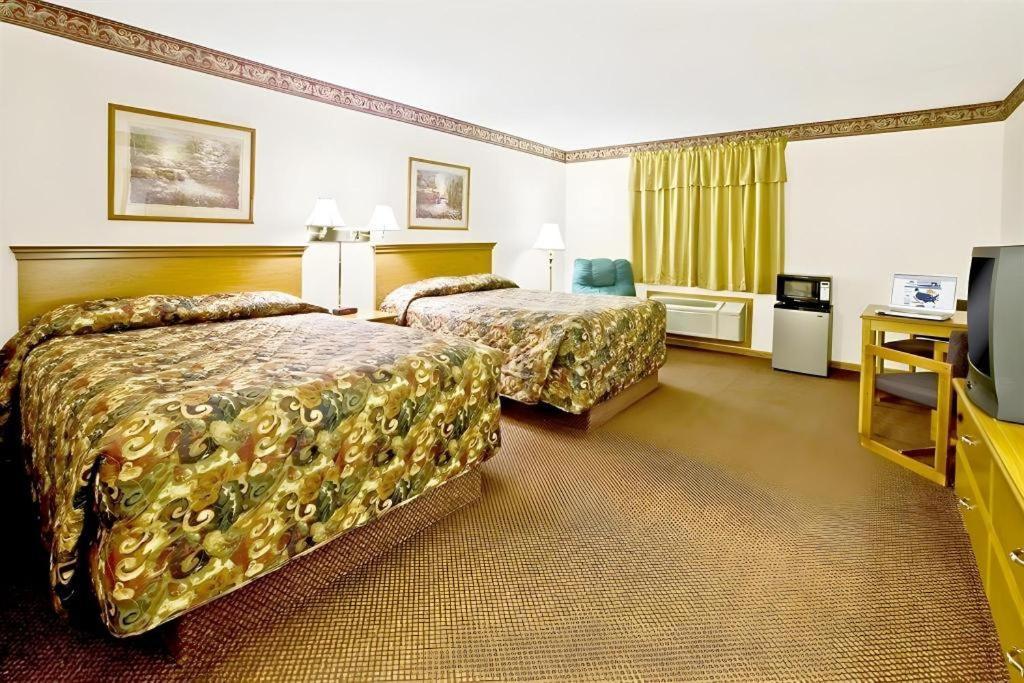 Americas Best Value Inn & Suites Thief River Falls Dış mekan fotoğraf