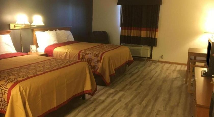 Americas Best Value Inn & Suites Thief River Falls Dış mekan fotoğraf