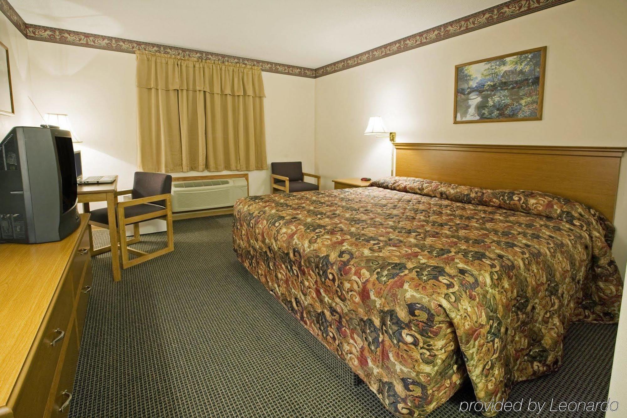 Americas Best Value Inn & Suites Thief River Falls Oda fotoğraf